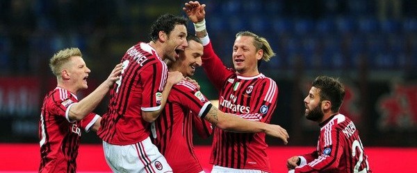 Hazai győzelmével a Milan szorosan a Juventus nyomában maradt a tabellán. 