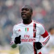 Olasz lapértesülések szerint David Beckham próbálja rávenni a Milan veterán középpályását Clarence Seedorfot, hogy nyáron igazoljon...
