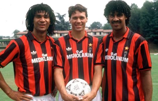 A nagy légióstriók: van-e jobb a Milan tulipánjainál?