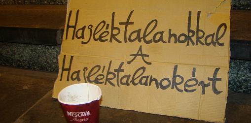 Hajléktalanokkal a Hajléktalanokért