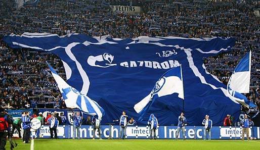 Schalke-Milan: Filkor is a keret tagja