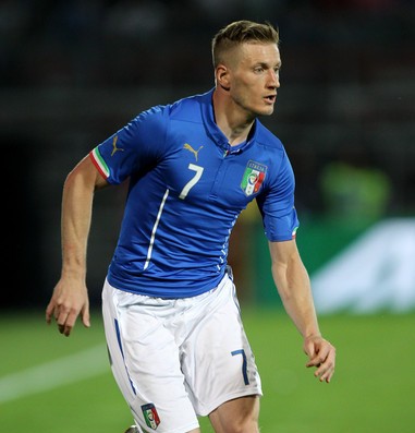 A PSG 8 millió eurót kínál Abatéért