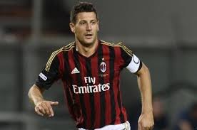 Bonera kihagyja a Sassuolo elleni mérkőzést