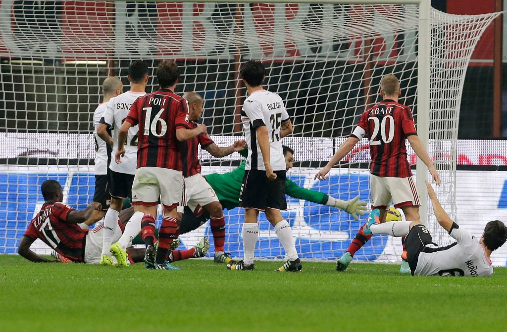 Hazai pályán betlizett a Milan az újonc ellen