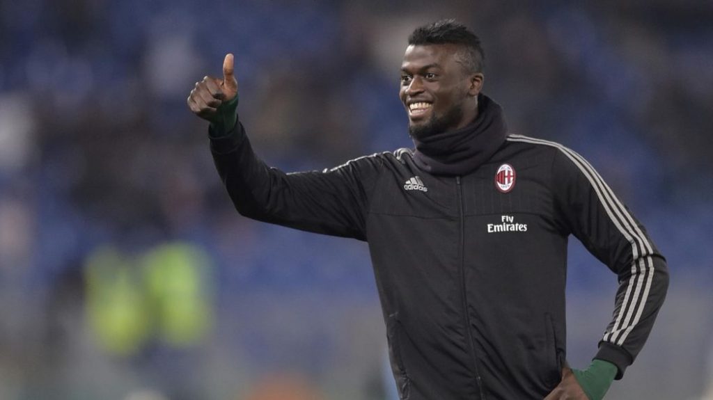 A Leicester és a Dortmund is akarja a Milan csatárát