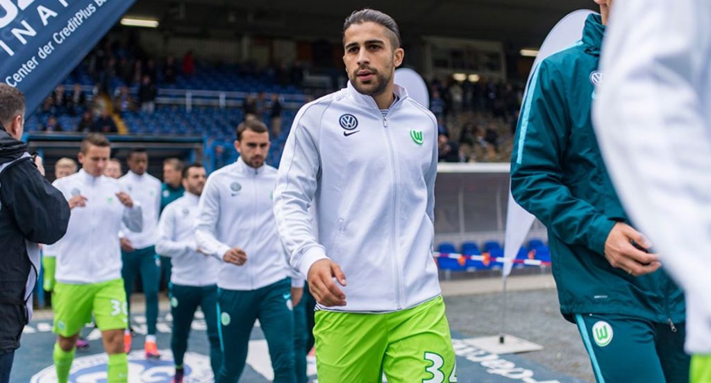 Orvosira érkezik a Wolfsburg balhátvédje – sajtóhír