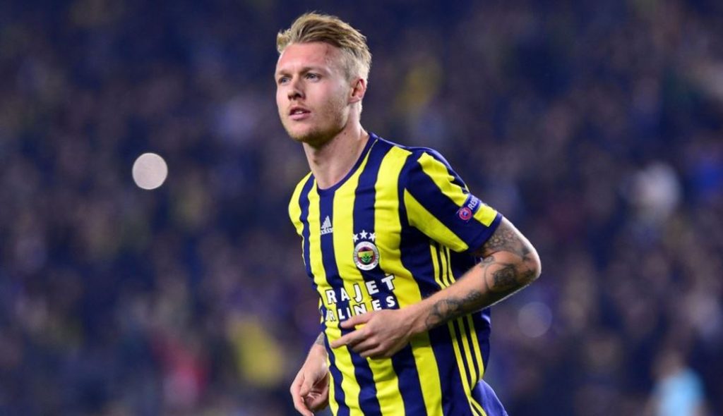 Dán válogatott védő érkezhet a Fenerbahcétől