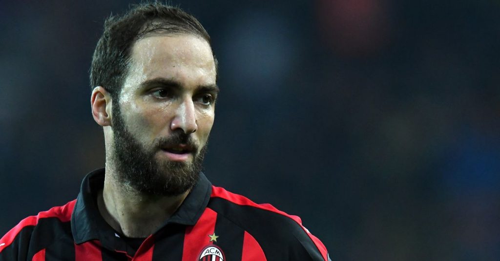 Sikertelen fellebbezés, marad Higuaín eltiltása