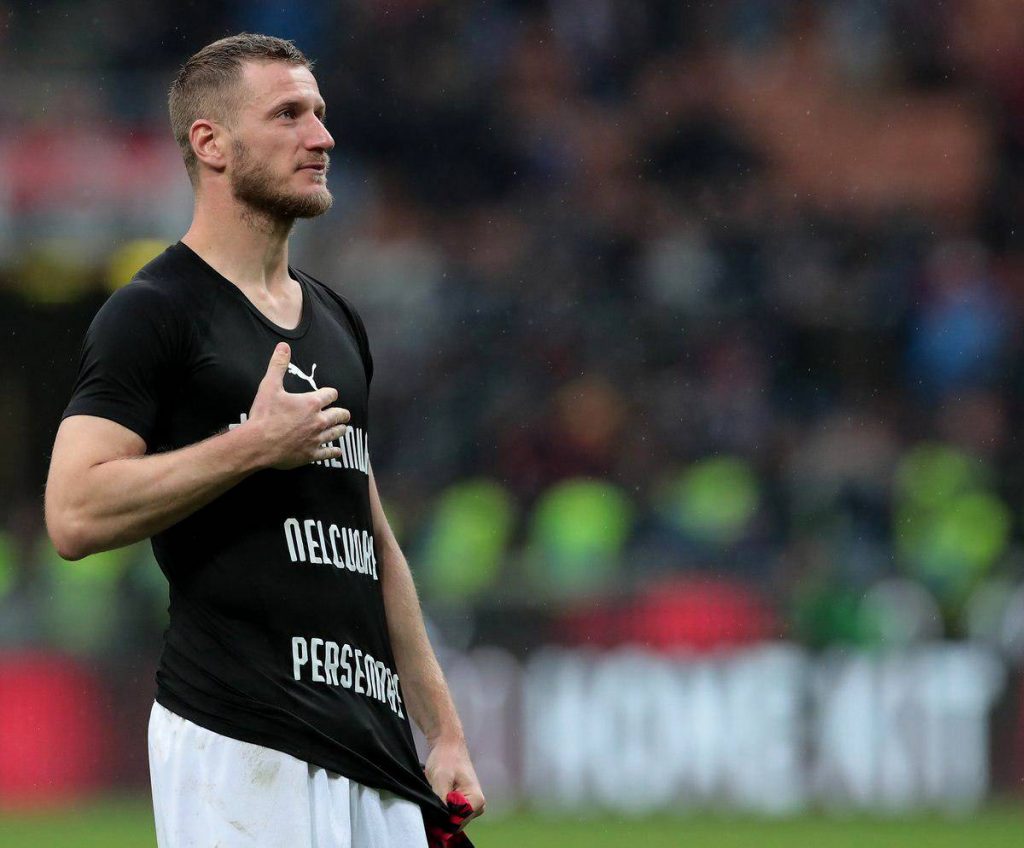 „A Milannal a szívemben. Mindig és örökké!”