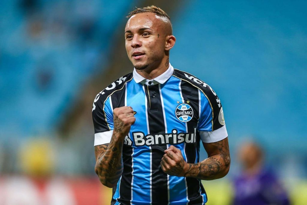 A Gremio elutasította a Milan ajánlatát?