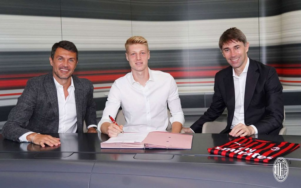 Hosszabbított a Milan saját nevelésű játékosa