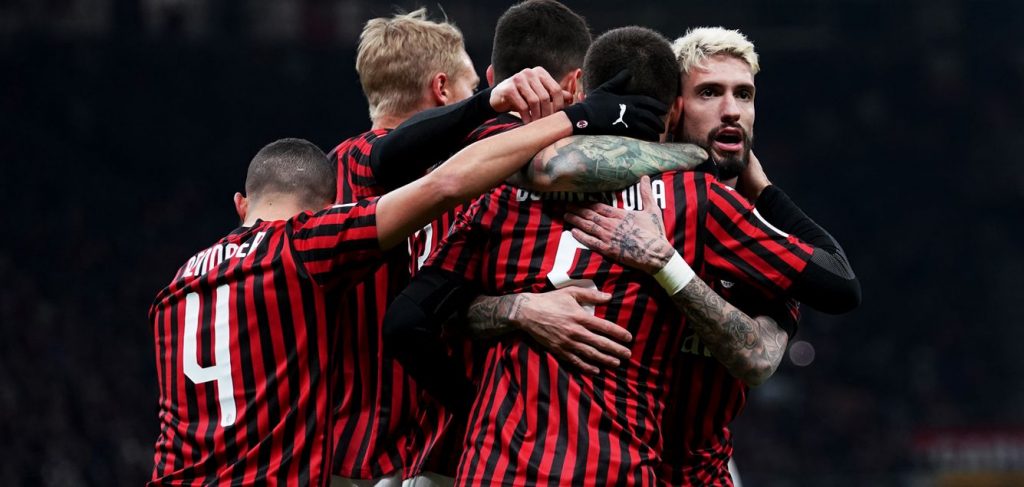 Kiélezett és fordulatos meccs után elődöntőben a Milan