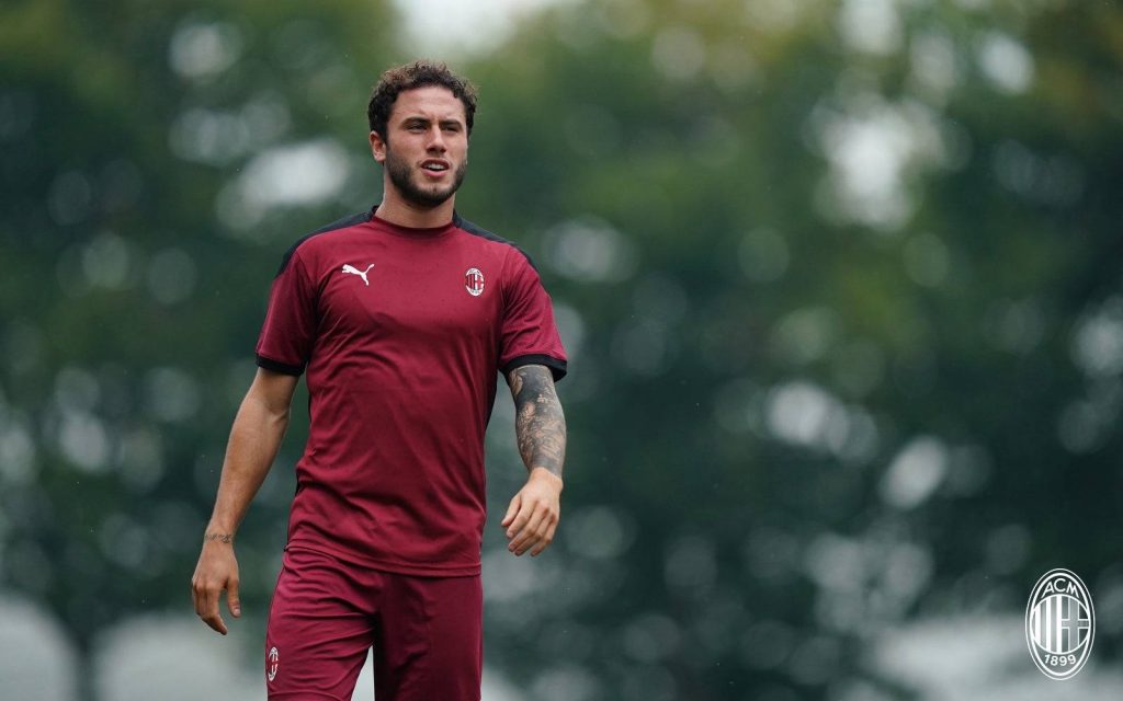 Calabriáról tárgyal a Milan és a Cagliari