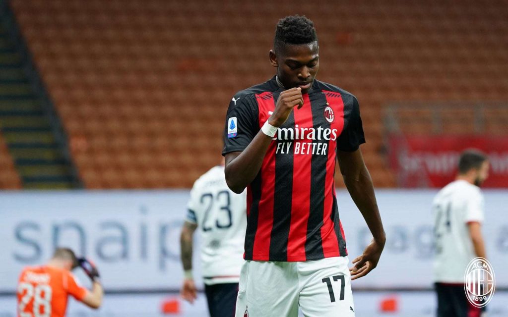 VIDEÓ: Ezzel az öngóllal szerzett vezetést a Milan