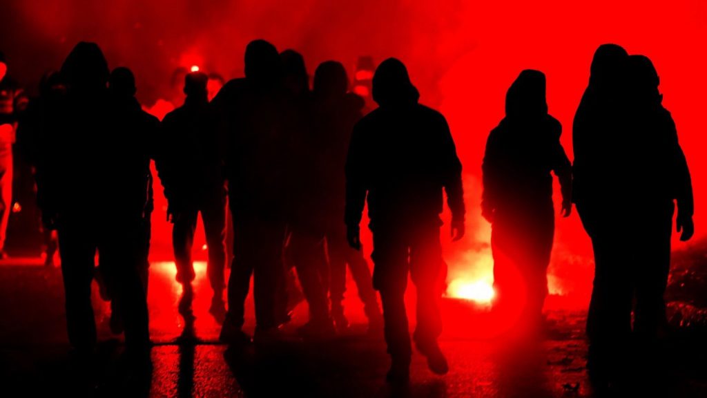 Üzent a Curva Sud a Juve elleni meccs előtt