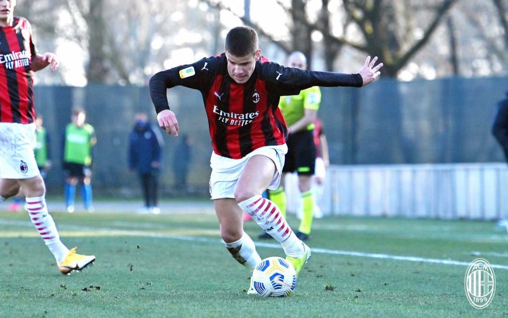 VIDEÓ: Kerkez Milos debütált a Milanban