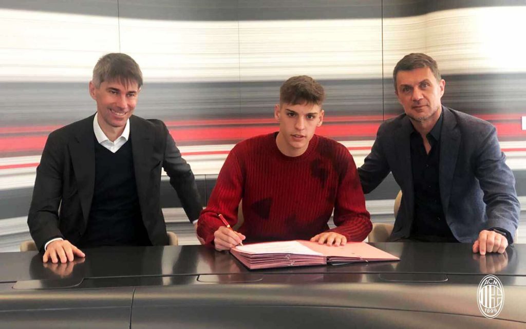 A Milan hosszabbított a 19 éves tehetségével