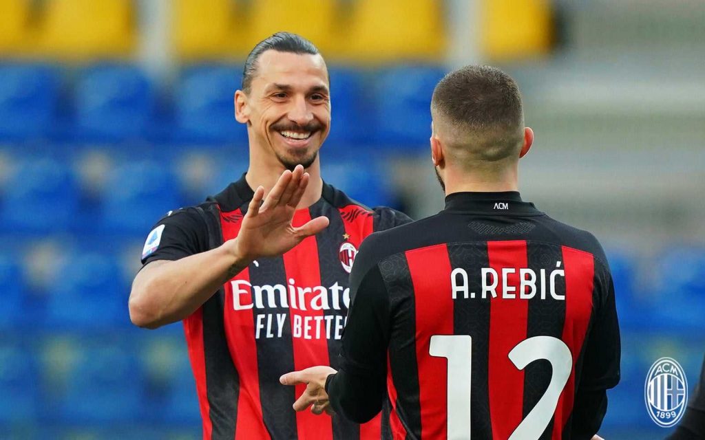 Ibra lekészítette, Rebic a kapuba bombázott