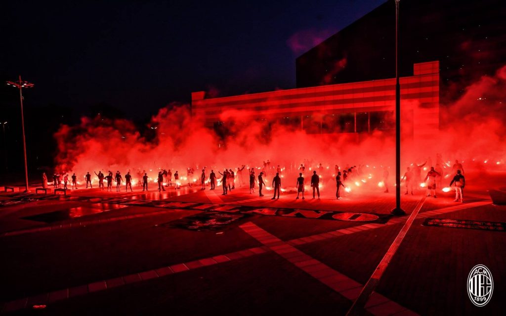 A Milan-ultrák nem utaznak Liverpoolba