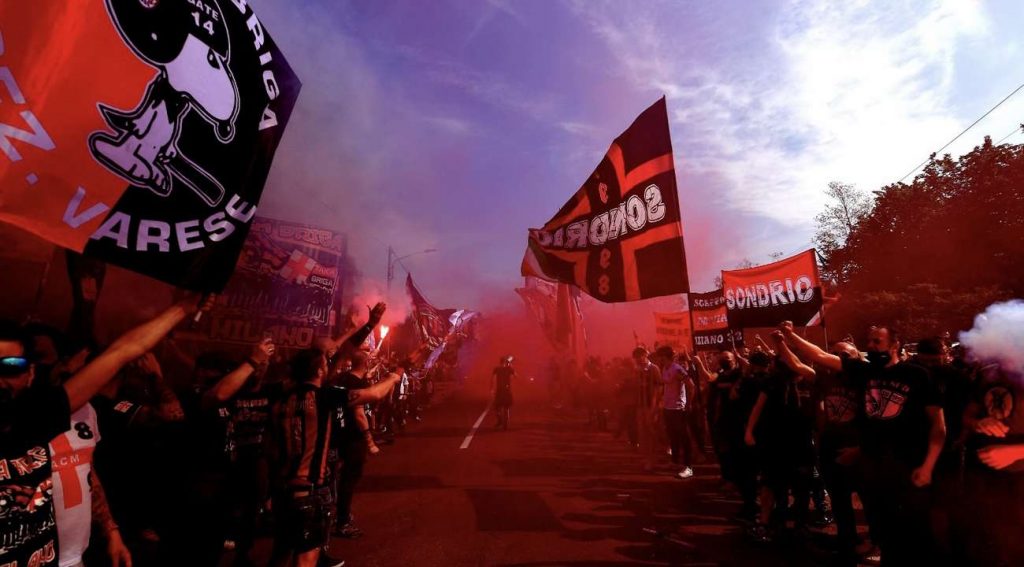 Így buzdítja a csapatot a Curva Sud – VIDEÓ