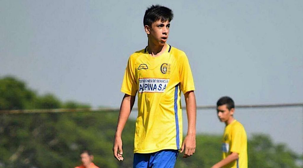 A Milanban folytatja a 16 éves tehetség