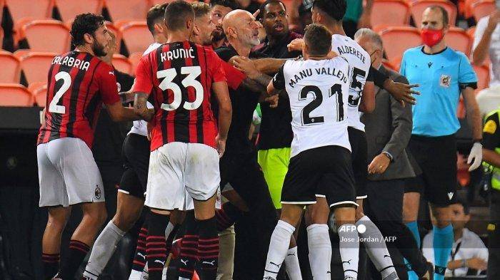 Kis híján verekedés tört ki a Milan meccsén