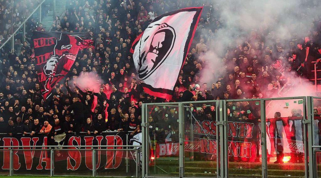 5 ezer euróra büntették a Milant az ultrák miatt