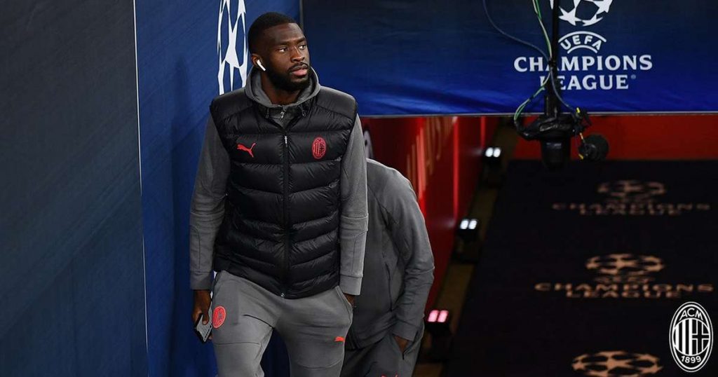 Kiakadtak Southgate-re Tomori kihagyása miatt