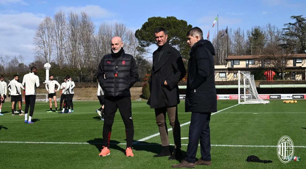 A Milan rástartolhat az Ajax marokkói védőjére