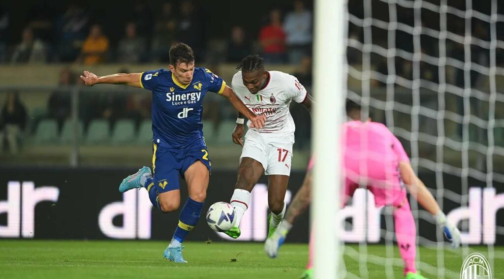 VIDEÓ: Öngóllal került előnybe a Milan