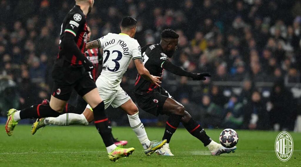 Maignan bravúrját Origi kapufája követte – VIDEÓ