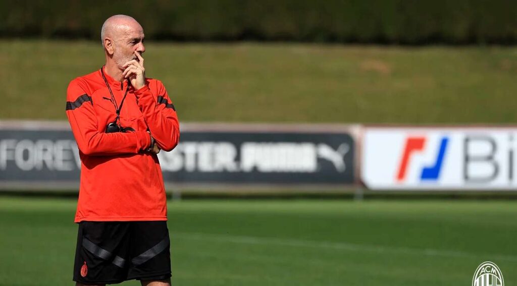 Pioli ismét formációt készül váltani