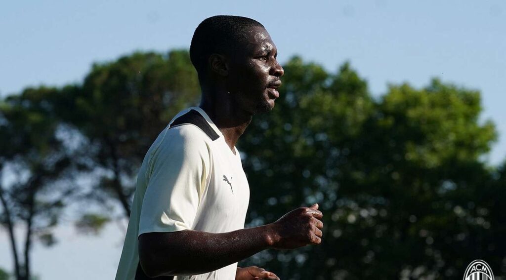 A Werder bejelentkezett Ballo-Touréért a Milannál