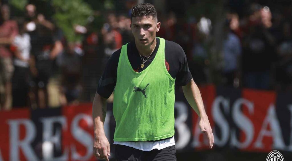 Megműtötték Mattia Caldara bokáját