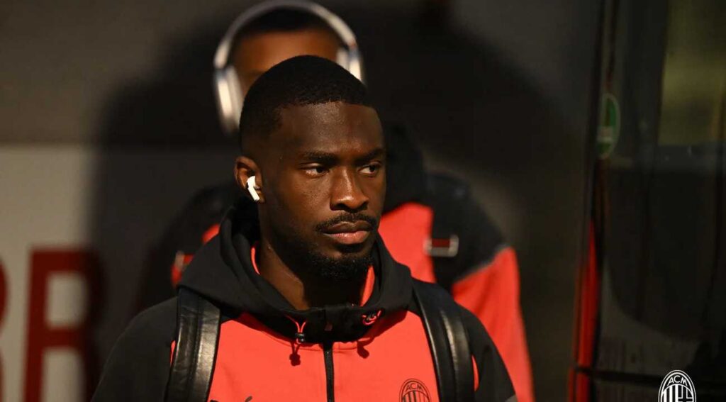 Tomori eltiltott a Roma elleni első meccsen