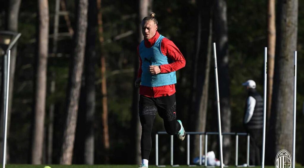 Kjaer teljes értékű edzésmunkát végzett