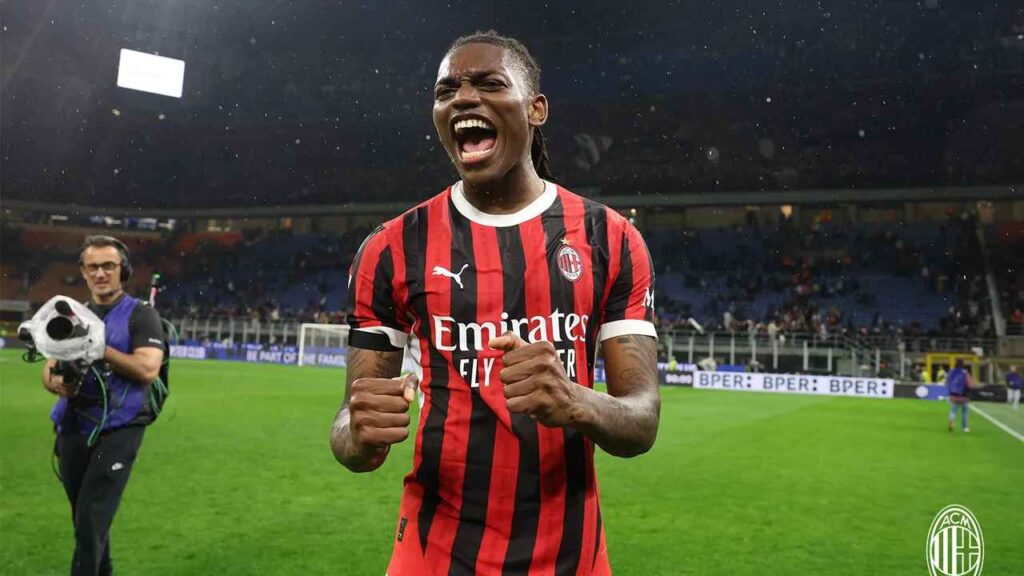 Leao: „A Milan-mez viselése egy álom”