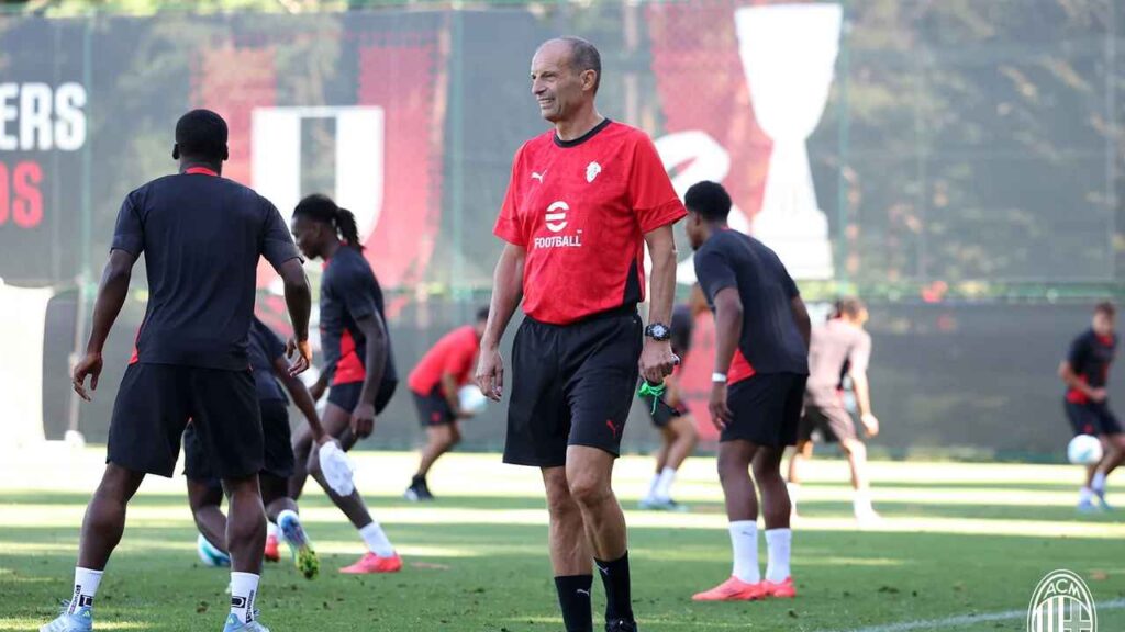 Allegri csatárként tesztelheti Okafort