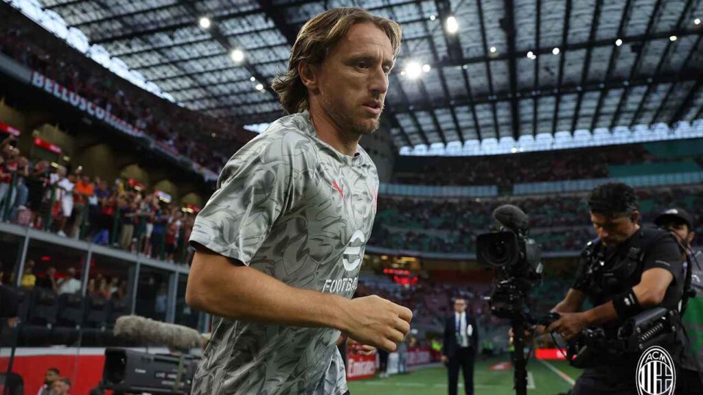 Modric fog dönteni a szerződés opciójáról