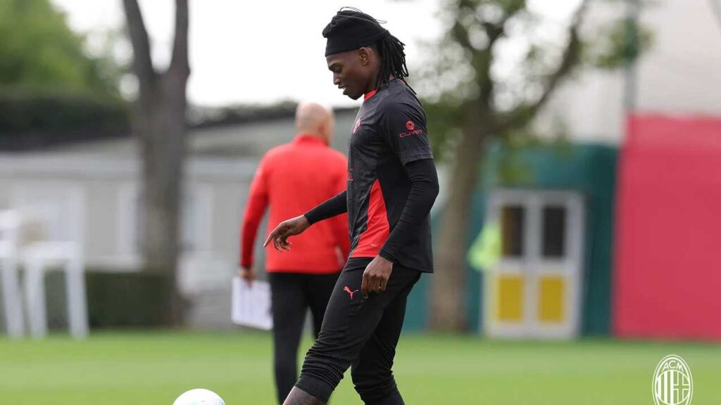 Leao teljes értékű edzésmunkát végzett